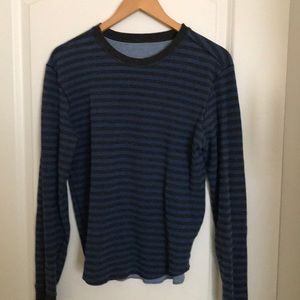 Lululemon men’s reversible long sleeve. Cotton
